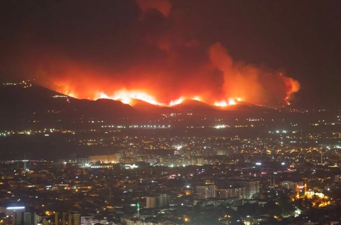 Incendio en Llereda impulsa el nivel 1 de prevención